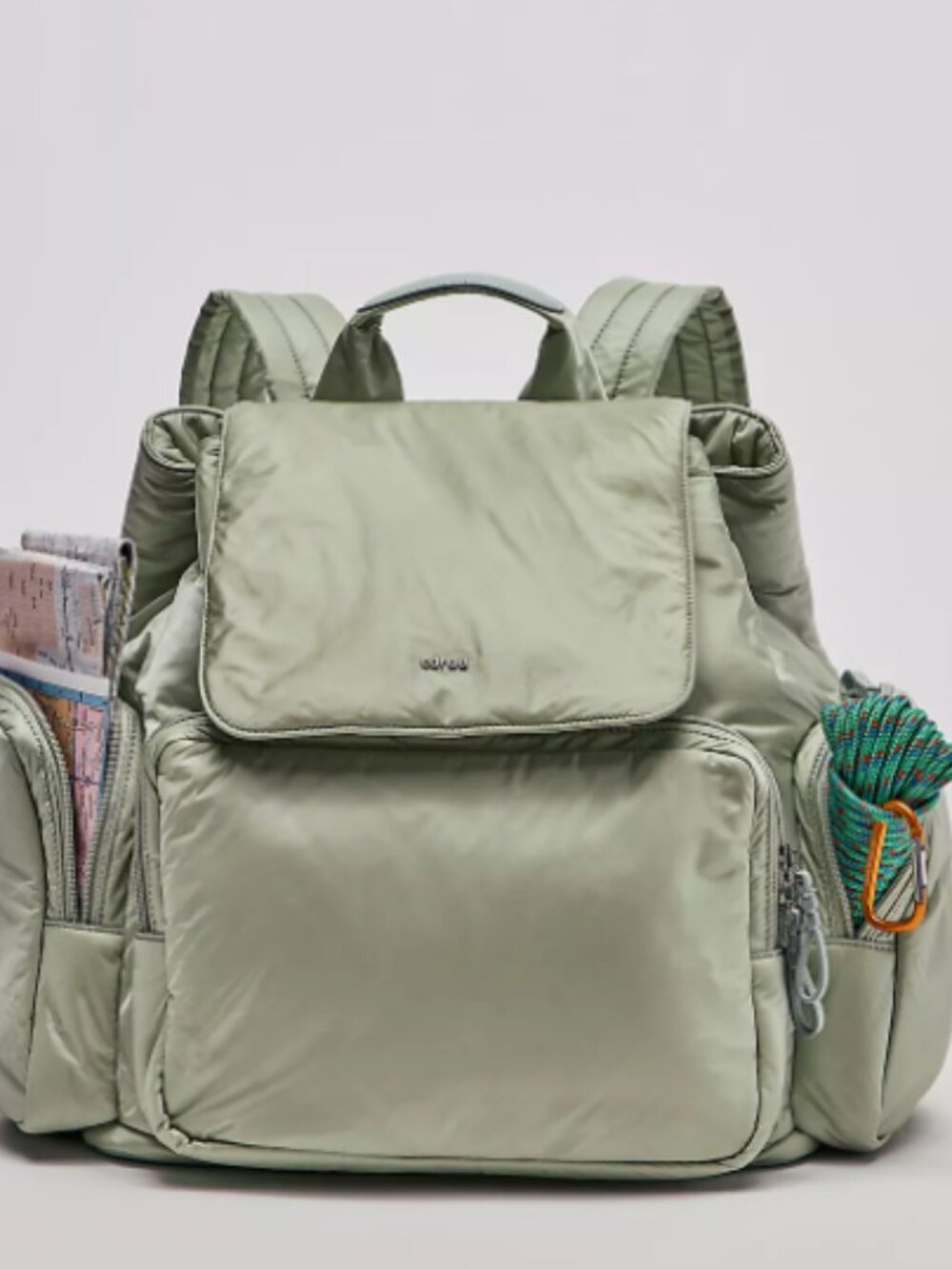 Caraa Cirrus Medium Travel Backpack - Brand New
